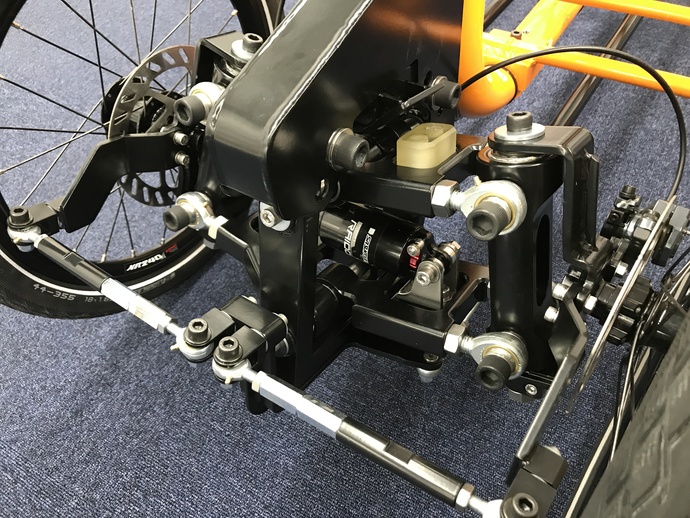 カーゴトライク3.7号機の新サスペンション01