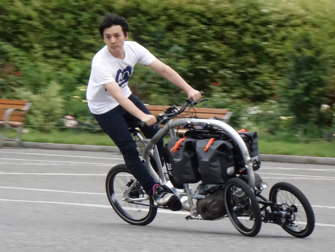 STROKEカーゴトライク試作４号機_走行シーン１